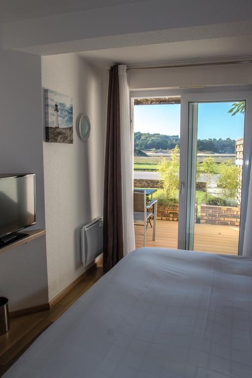 Hotel Sports & Spa - La Voile D'Or Sables-dʼOr-les-Pins Exterior foto