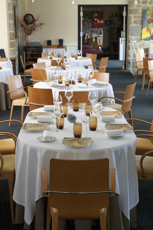 Hotel Sports & Spa - La Voile D'Or Sables-dʼOr-les-Pins Exterior foto