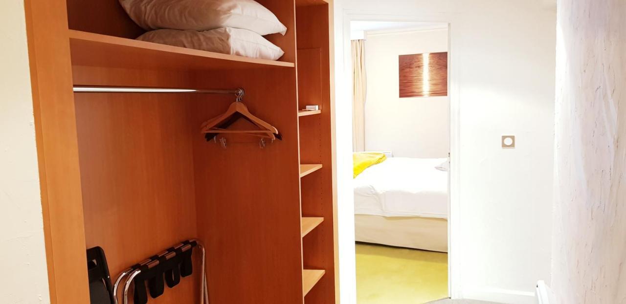 Hotel Sports & Spa - La Voile D'Or Sables-dʼOr-les-Pins Exterior foto